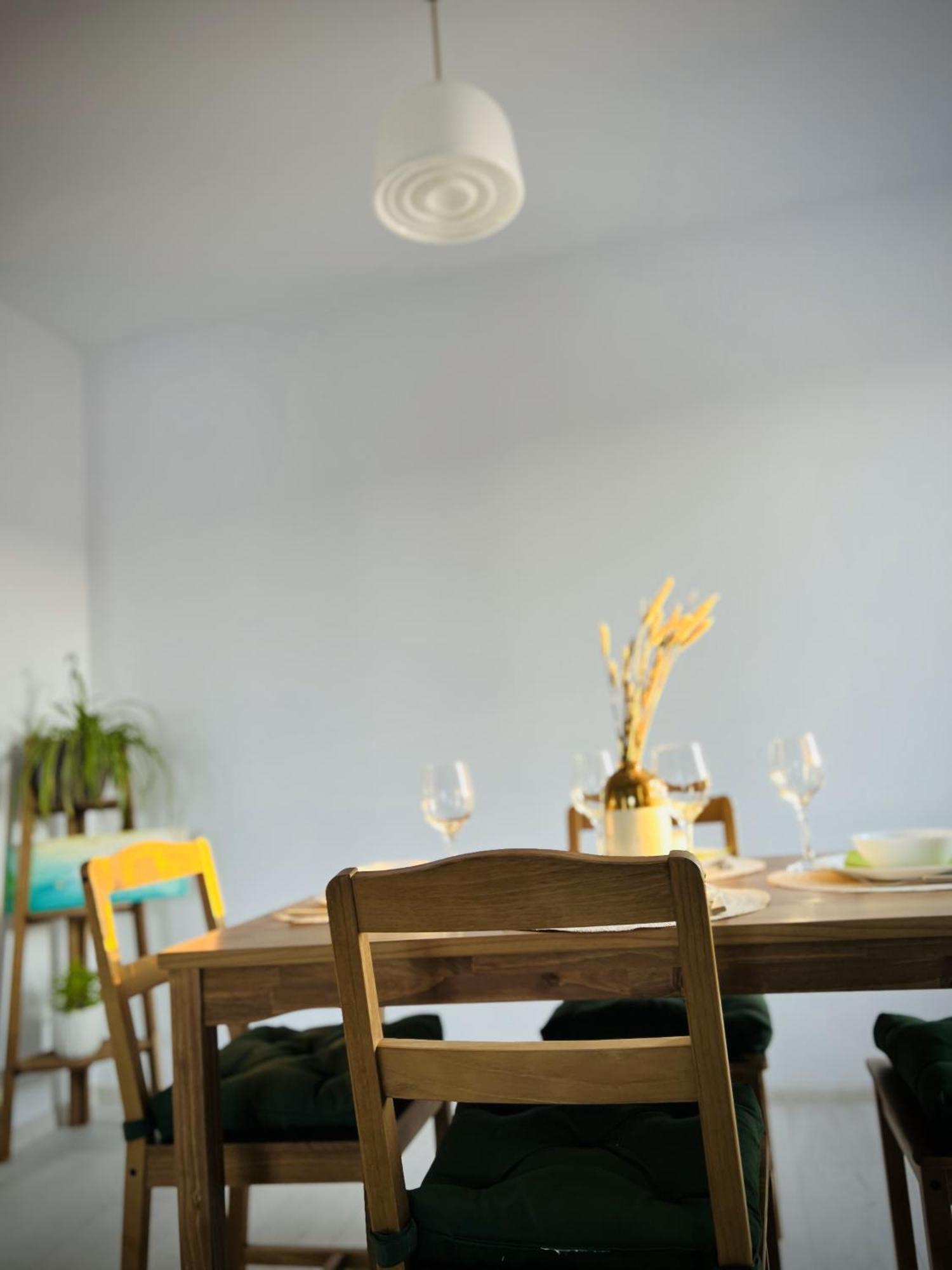 Apartamento Airport Gardens Loft Otopeni Exterior foto